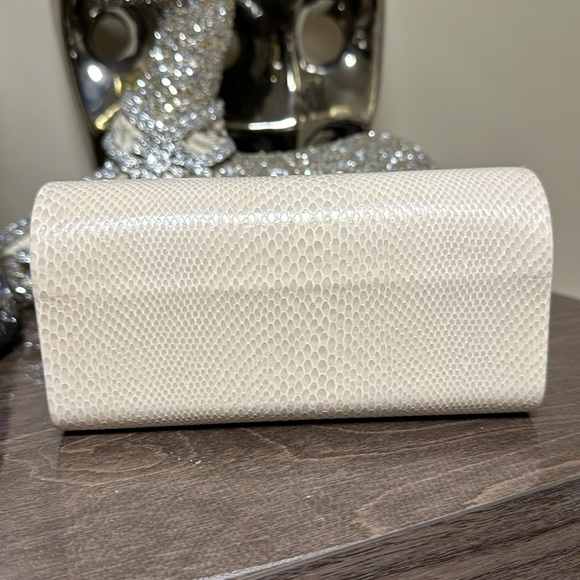 Jimmy Choo Sunglasses Case - Picture 4 of 7